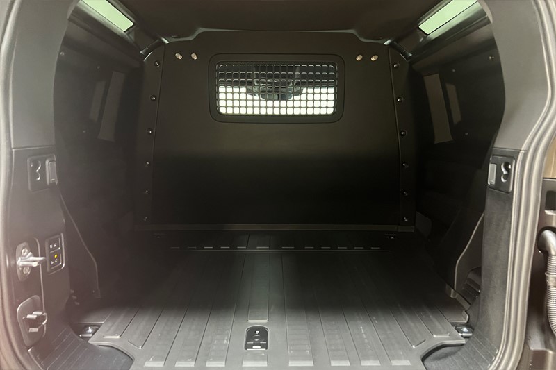 2024 (74) LAND ROVER COMMERCIAL DEFENDER 90 3.0 D350 Hard Top X-Dynamic HSE Auto 3539932