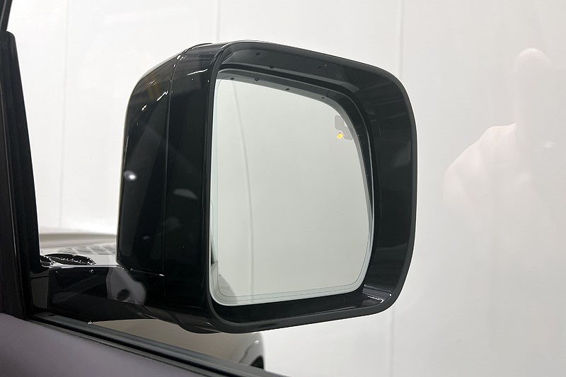 2024 (74) LAND ROVER COMMERCIAL DEFENDER 90 3.0 D350 Hard Top X-Dynamic HSE Auto 3539941