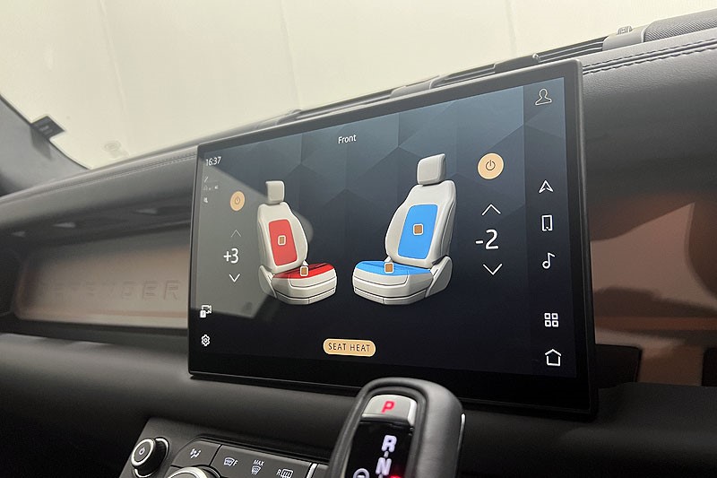 2024 (74) LAND ROVER COMMERCIAL DEFENDER 90 3.0 D350 Hard Top X-Dynamic HSE Auto 3539961