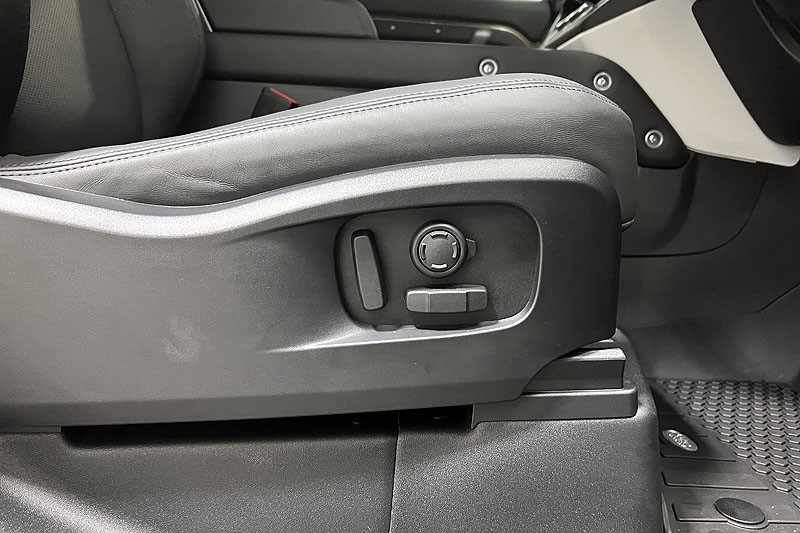 2024 (74) LAND ROVER COMMERCIAL DEFENDER 90 3.0 D350 Hard Top X-Dynamic HSE Auto 3539942