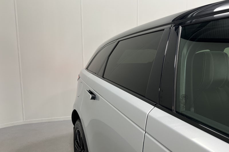 2019 (19) LAND ROVER RANGE ROVER VELAR 2.0 D240 R-Dynamic SE 5dr Auto 3548942