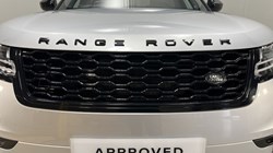 2019 (19) LAND ROVER RANGE ROVER VELAR 2.0 D240 R-Dynamic SE 5dr Auto 3548948