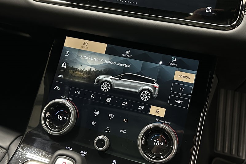 2021 (71) LAND ROVER RANGE ROVER EVOQUE 1.5 P300e R-Dynamic HSE 5dr Auto 3545690