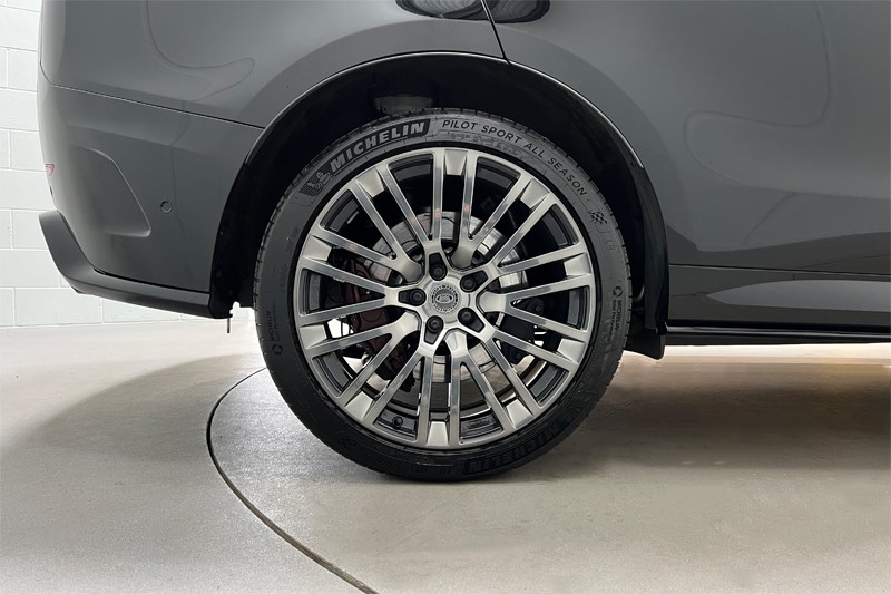 2024 (24) LAND ROVER RANGE ROVER SPORT 4.4 P635 V8 SV Edition One 5dr Auto [Gloss] 3543783