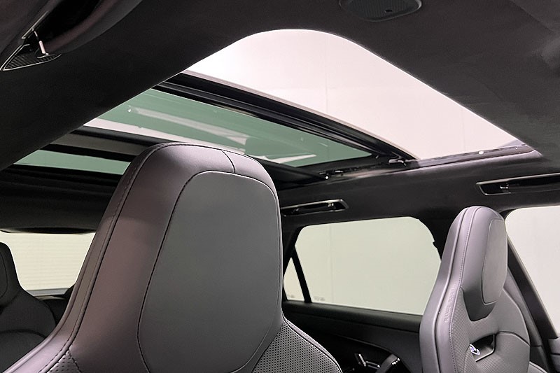 2024 (24) LAND ROVER RANGE ROVER SPORT 4.4 P635 V8 SV Edition One 5dr Auto [Gloss] 3543792