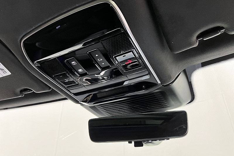 2024 (24) LAND ROVER RANGE ROVER SPORT 4.4 P635 V8 SV Edition One 5dr Auto [Gloss] 3543801