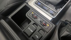 2023 (73) TOYOTA LAND CRUISER 2.8 D-4D 204 Invincible 5dr Auto 7 Seats 3591072