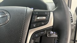 2023 (73) TOYOTA LAND CRUISER 2.8 D-4D 204 Invincible 5dr Auto 7 Seats 3591056