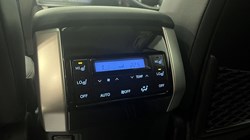 2023 (73) TOYOTA LAND CRUISER 2.8 D-4D 204 Invincible 5dr Auto 7 Seats 3591081