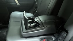 2023 (73) TOYOTA LAND CRUISER 2.8 D-4D 204 Invincible 5dr Auto 7 Seats 3591080
