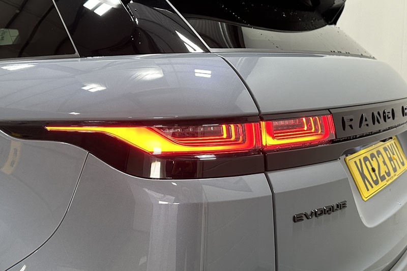 2023 (23) LAND ROVER RANGE ROVER EVOQUE 2.0 D200 R-Dynamic HSE 5dr Auto 3627733