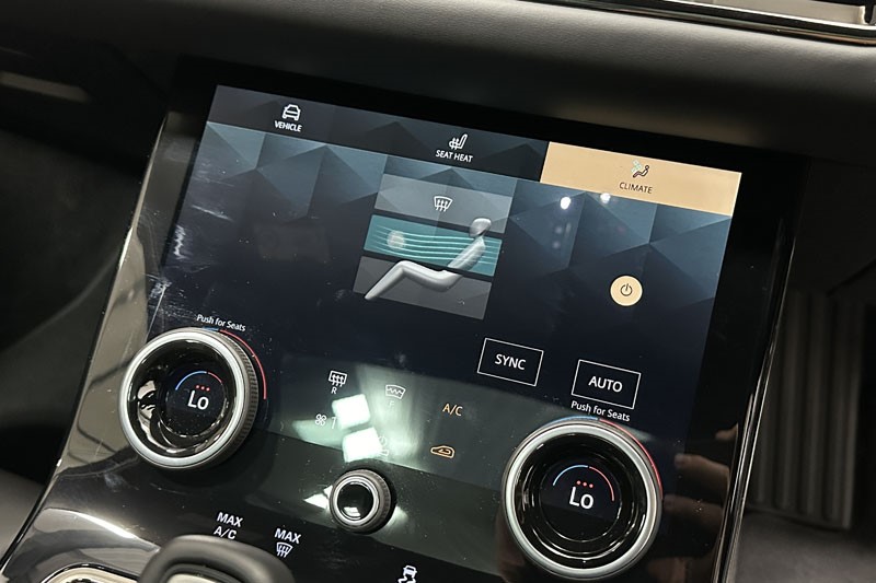 2023 (23) LAND ROVER RANGE ROVER EVOQUE 2.0 D200 R-Dynamic HSE 5dr Auto 3627713