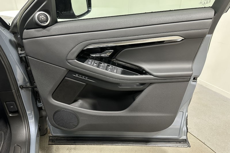 2023 (23) LAND ROVER RANGE ROVER EVOQUE 2.0 D200 R-Dynamic HSE 5dr Auto 3627698