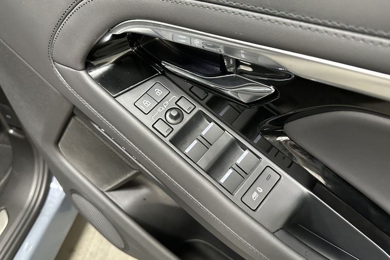 2023 (23) LAND ROVER RANGE ROVER EVOQUE 2.0 D200 R-Dynamic HSE 5dr Auto 3627699