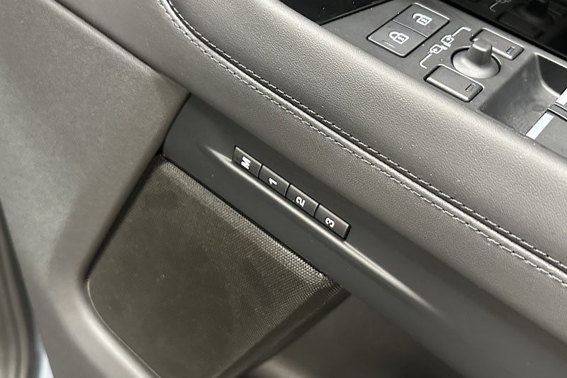 2023 (23) LAND ROVER RANGE ROVER EVOQUE 2.0 D200 R-Dynamic HSE 5dr Auto 3627700