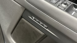 2023 (23) LAND ROVER RANGE ROVER EVOQUE 2.0 D200 R-Dynamic HSE 5dr Auto 3627700