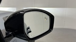 2023 (23) LAND ROVER RANGE ROVER EVOQUE 2.0 D200 R-Dynamic HSE 5dr Auto 3627701