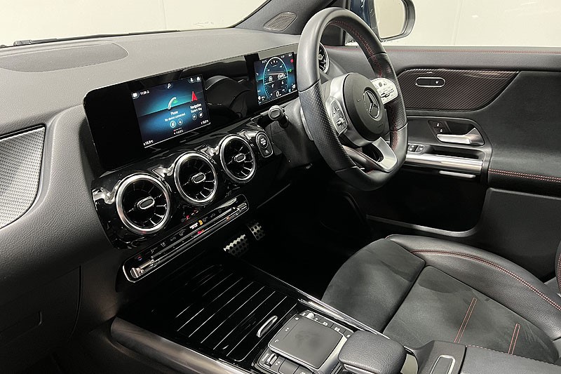 2021 (21) MERCEDES-BENZ GLA 200d 4Matic AMG Line 5dr Auto 3614527
