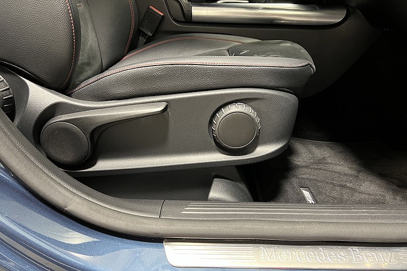 2021 (21) MERCEDES-BENZ GLA 200d 4Matic AMG Line 5dr Auto 3614498