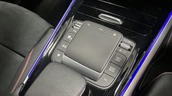 2021 (71) MERCEDES-BENZ GLB 220d 4Matic AMG Line Premium 5dr 8G-Tronic 3614375