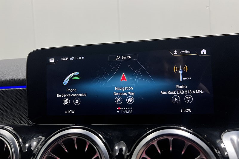 2021 (71) MERCEDES-BENZ GLB 220d 4Matic AMG Line Premium 5dr 8G-Tronic 3614370