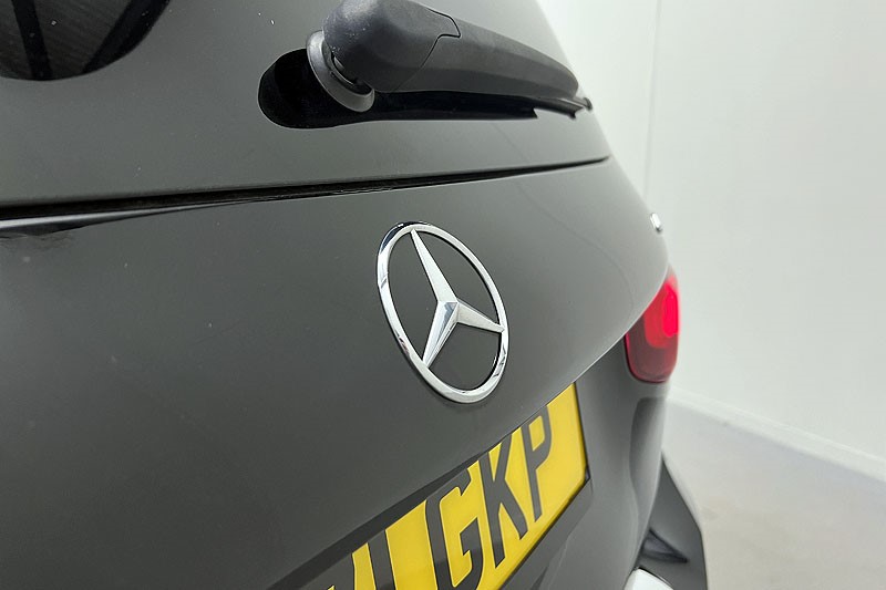 2021 (71) MERCEDES-BENZ GLB 220d 4Matic AMG Line Premium 5dr 8G-Tronic 3614388