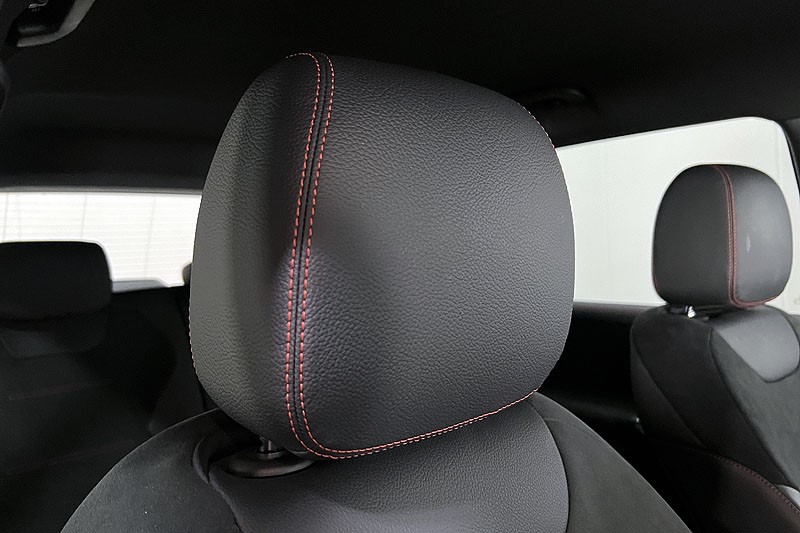 2021 (71) MERCEDES-BENZ GLB 220d 4Matic AMG Line Premium 5dr 8G-Tronic 3614362