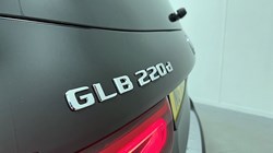 2021 (71) MERCEDES-BENZ GLB 220d 4Matic AMG Line Premium 5dr 8G-Tronic 3614387