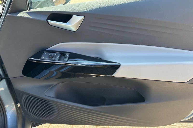 2021 (21) VOLKSWAGEN ID.3 150kW Business Pro Performance 58kWh 5dr Auto 5310193