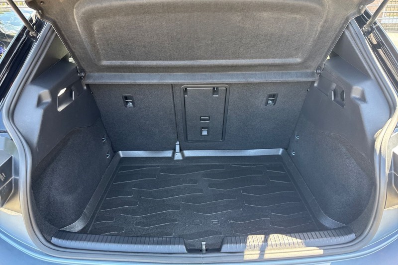 2021 (21) VOLKSWAGEN ID.3 150kW Business Pro Performance 58kWh 5dr Auto 5310215