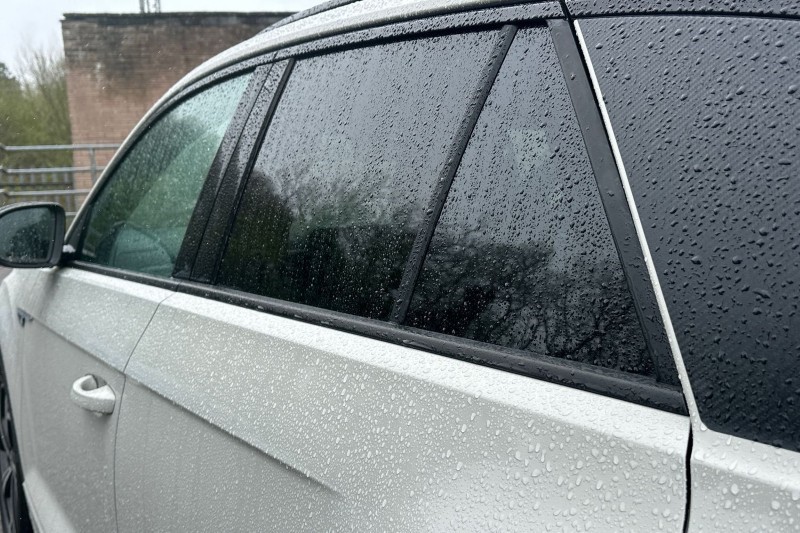 2023 (73) VOLKSWAGEN T-ROC 2.0 TSI 300 4MOTION R 5dr DSG 5295039