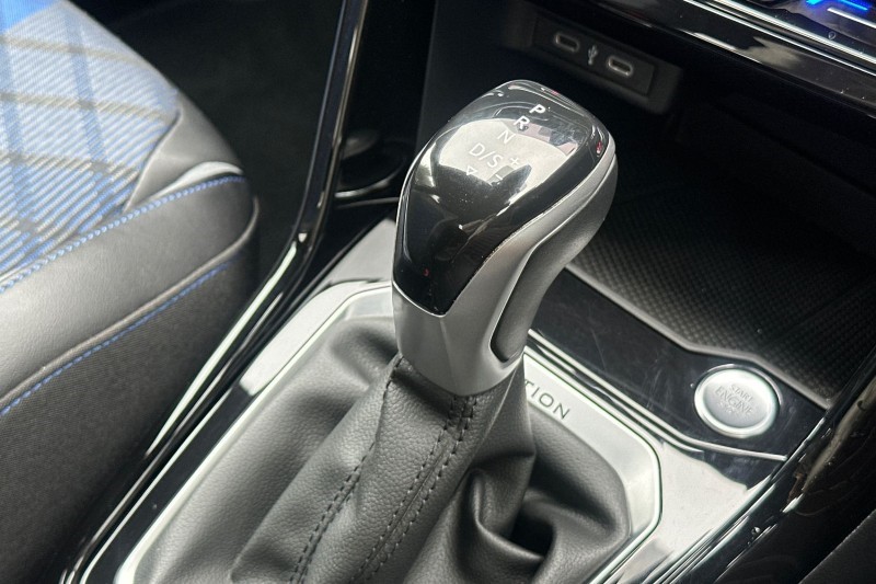 2023 (73) VOLKSWAGEN T-ROC 2.0 TSI 300 4MOTION R 5dr DSG 5295035