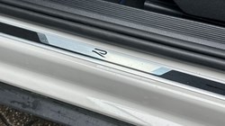 2023 (73) VOLKSWAGEN T-ROC 2.0 TSI 300 4MOTION R 5dr DSG 5295045