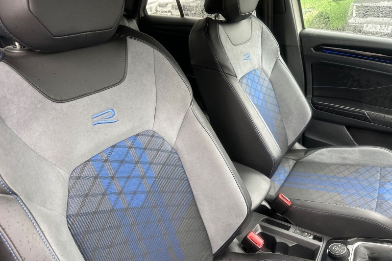 2023 (73) VOLKSWAGEN T-ROC 2.0 TSI 300 4MOTION R 5dr DSG 5295021