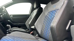 2023 (73) VOLKSWAGEN T-ROC 2.0 TSI 300 4MOTION R 5dr DSG 5295008