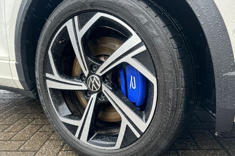 2023 (73) VOLKSWAGEN T-ROC 2.0 TSI 300 4MOTION R 5dr DSG 5295051