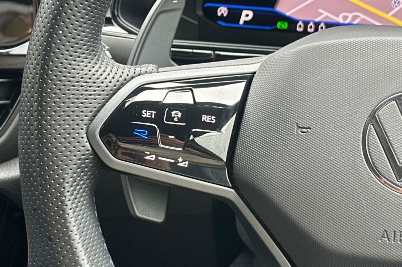 2023 (73) VOLKSWAGEN T-ROC 2.0 TSI 300 4MOTION R 5dr DSG 5295023