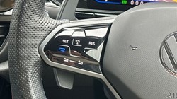 2023 (73) VOLKSWAGEN T-ROC 2.0 TSI 300 4MOTION R 5dr DSG 5295023