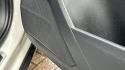 2023 (73) VOLKSWAGEN T-ROC 2.0 TSI 300 4MOTION R 5dr DSG 5295017