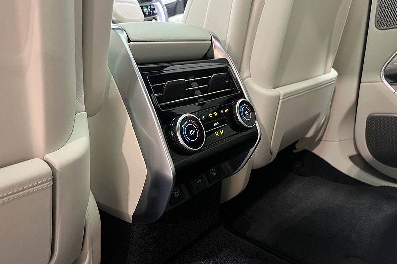 2024 (24) LAND ROVER RANGE ROVER 3.0 D350 Autobiography 4dr Auto 3679247