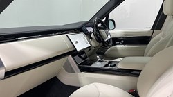 2024 (24) LAND ROVER RANGE ROVER 3.0 D350 Autobiography 4dr Auto 3679243