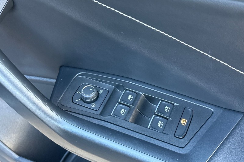 2024 (24) VOLKSWAGEN T-ROC 1.5 TSI R-Line 5dr DSG 5320226