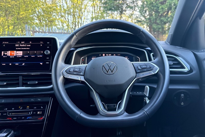 2024 (24) VOLKSWAGEN T-ROC 1.5 TSI R-Line 5dr DSG 5320230