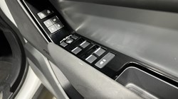 2024 (74) LAND ROVER RANGE ROVER VELAR 2.0 D200 MHEV S 5dr Auto 5965220