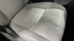 2024 (74) LAND ROVER RANGE ROVER EVOQUE 2.0 D165 S 5dr Auto 5967025