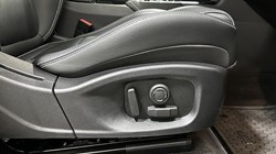 2024 (73) JAGUAR E-PACE 2.0 D200 R-Dynamic SE Black 5dr Auto 3780591