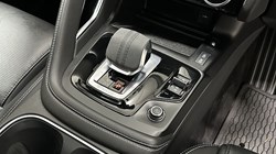 2024 (73) JAGUAR E-PACE 2.0 D200 R-Dynamic SE Black 5dr Auto 3780598