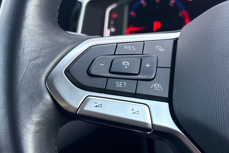 2022 (22) VOLKSWAGEN POLO 1.0 TSI 110 R-Line 5dr DSG 5317333