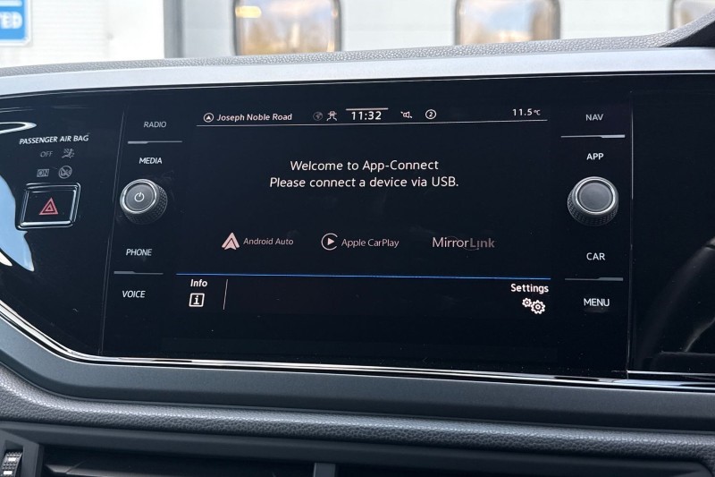 2022 (22) VOLKSWAGEN POLO 1.0 TSI 110 R-Line 5dr DSG 5317339