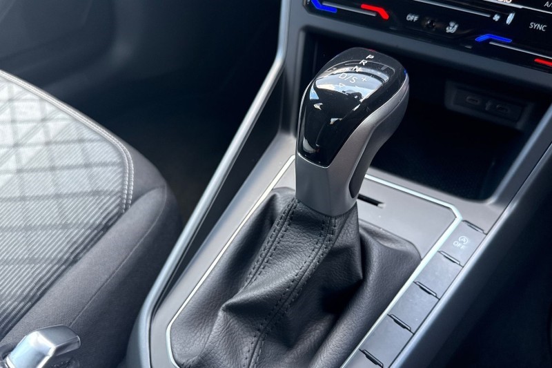 2022 (22) VOLKSWAGEN POLO 1.0 TSI 110 R-Line 5dr DSG 5317342